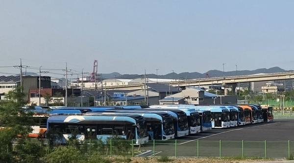 창원시 한 시내버스 차고지 전경. /경남도민일보 DB
