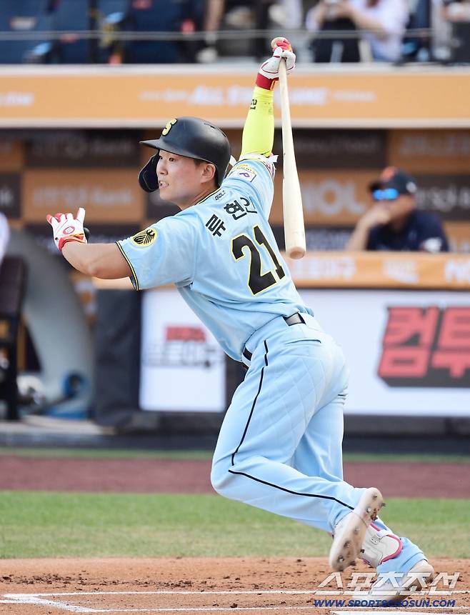 11일 대전 한화생명볼파크에서 열린 2025 KBO 퓨처스리그 올스타전, 타격하고 있는 남부리그 류현인. 대전=송정헌 기자songs@sportschosun.com/2025.07.11/