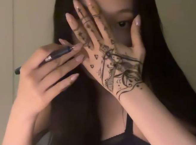 닝닝 소셜 계정 캡처