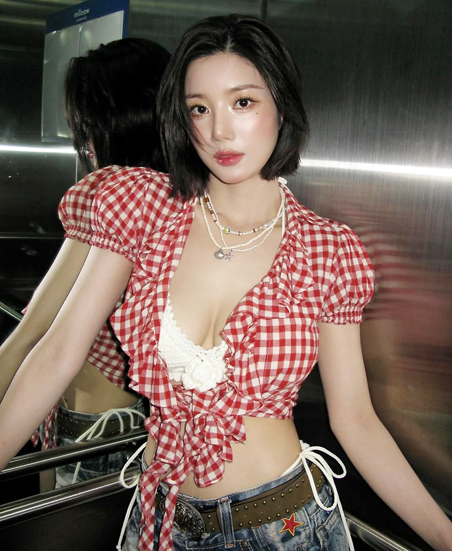 사진 | 권은비 SNS