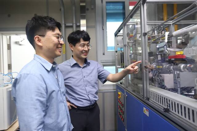 기계연이 개발한 20㎾ 연료극지지형 고체산화물 수전해 시스템. 기계연 제공.