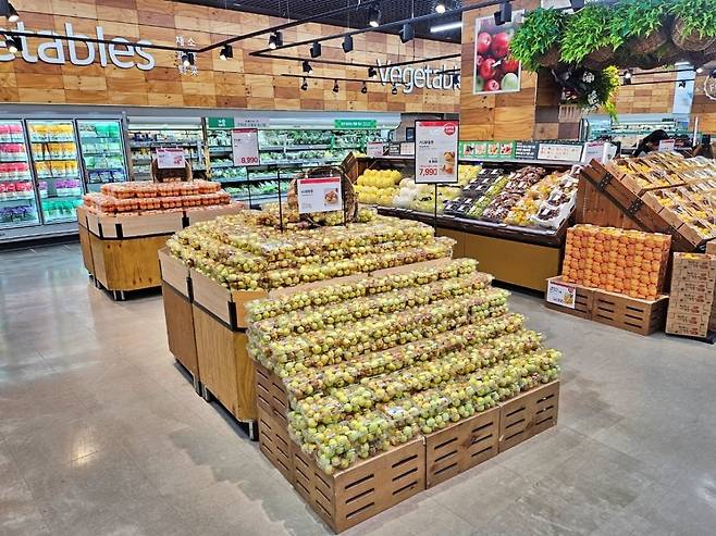 롯데마트 광복점에 진열된 사과대추 상품 전경 / 사진=롯데마트 제공