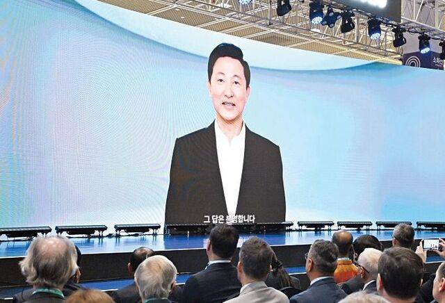 AI 오세훈 서울시장이 30일 코엑스에서 열린 스마트라이프위크 2025 개막식에서 인사말을 하고 있다. 서울시 제공