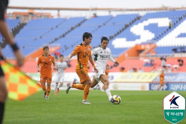 전북과 제주의 경기 모습. 한국프로축구연맹 제공