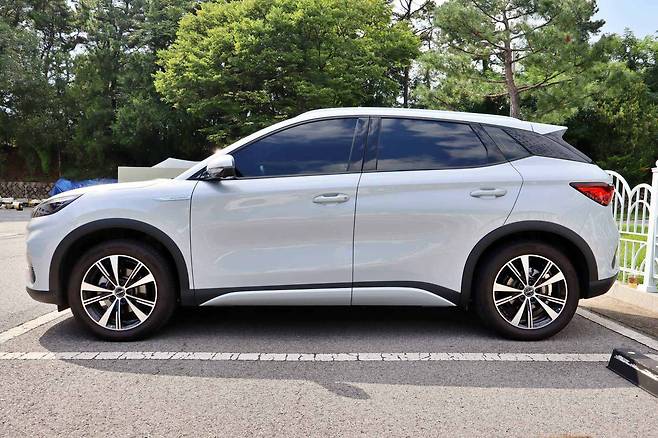 BYD 아토 3 측면부 / 출처=IT동아