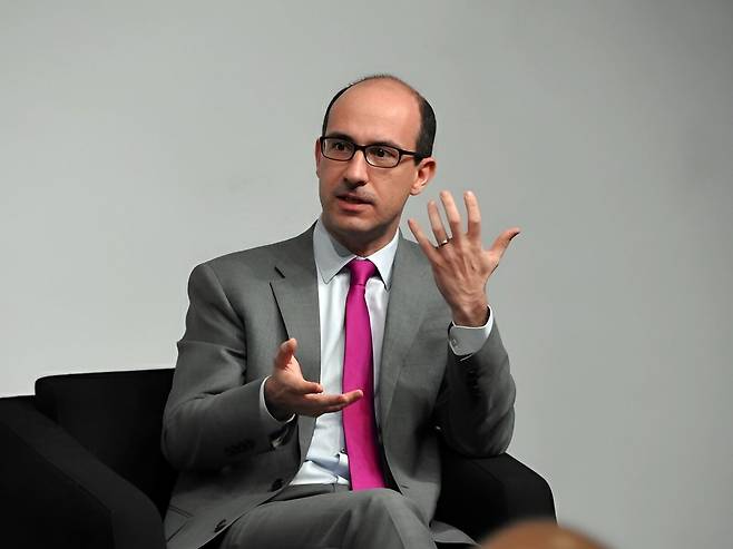 라몬 파체코 파르도 영국 킹스칼리지 교수가 2023년 9월 7일 벨기에 브뤼셀 한국문화원에서 열린 '한국: 남과 북의 새로운 역사' 포럼에서 발언하고 있다. /브뤼셀(벨기에)=정철환 특파원