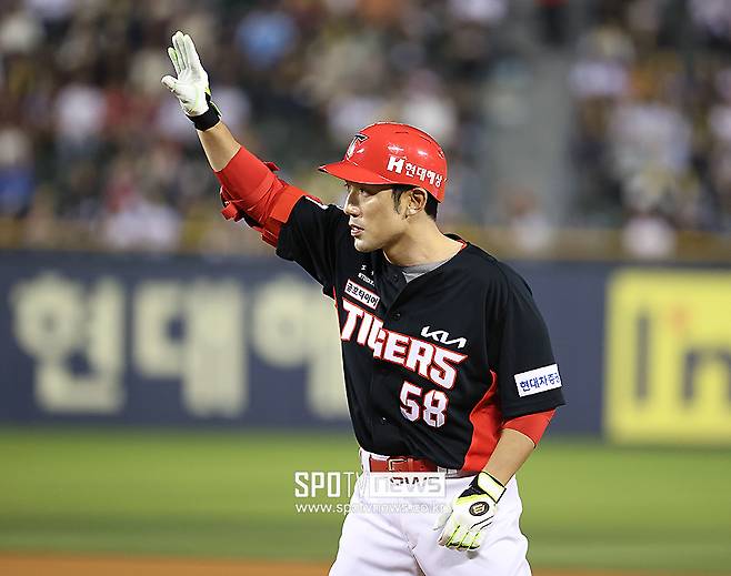 ▲ 2025년 시즌 뒤 KIA로부터 웨이버 공시된 서건창 ⓒ곽혜미 기자