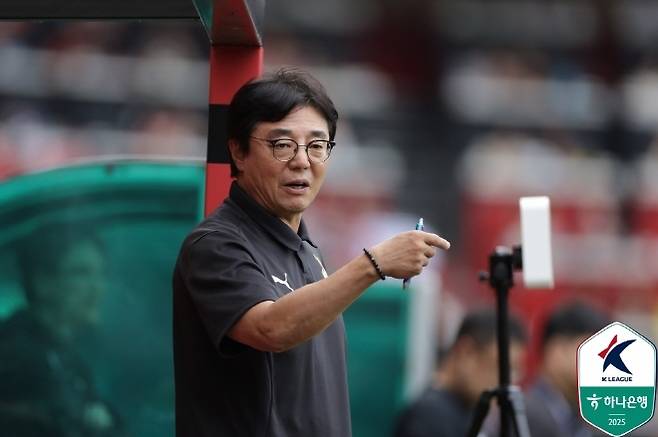 대전하나시티즌 황선홍 감독. 사진=한국프로축구연맹