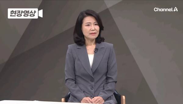 ▲이진숙 전 방송통신위원장이 지난 6일 채널A 뉴스A 스튜디오에 출연해 동정민 앵커의 질문에 답변하고 있다. 사진=채널A 뉴스A 영상 갈무리