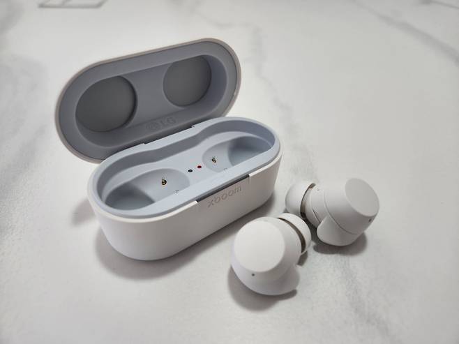 LG전자 무선이어폰 신제품 '엑스붐 버즈 플러스'. 사진=김대영 기자