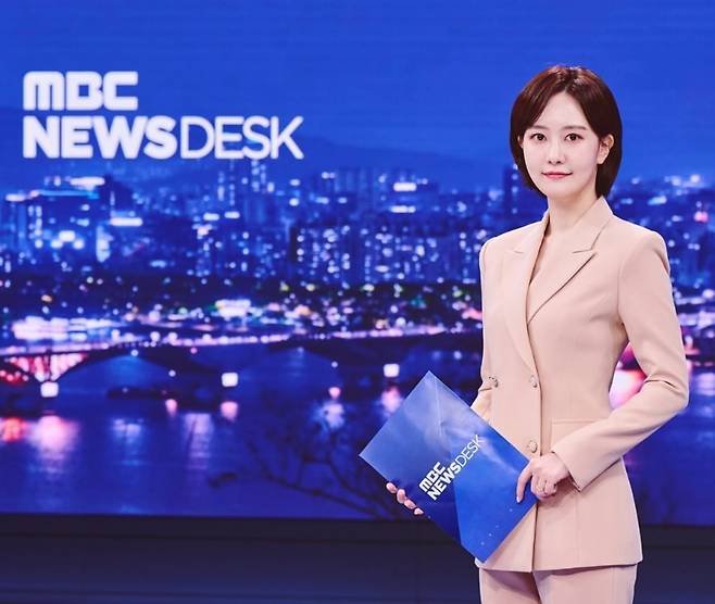 김수지 MBC 뉴스데스크 앵커가 출산으로 인한 하차 심경을 밝혔다. /사진=인스타그램 갈무리