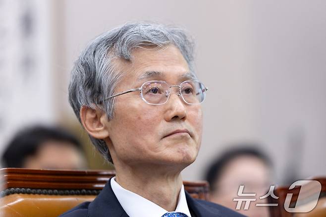 조희대 대법원장이 13일 서울 여의도 국회에서 열린 법제사법위원회의 대법원 등에 대한 국정감사에 출석해 있다. 2025.10.13/뉴스1 ⓒ News1 이승배 기자