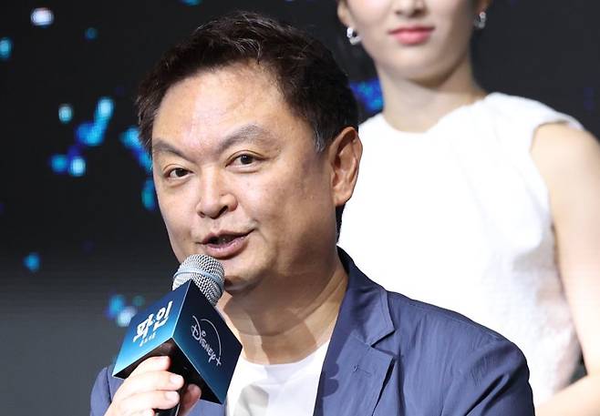 13일 서울 용산구 한강대로 CGV용산아이파크몰에서 언론에 첫 공개된 ‘중간계’ 강윤성 감독