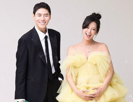 송재림, 지소연 SNS