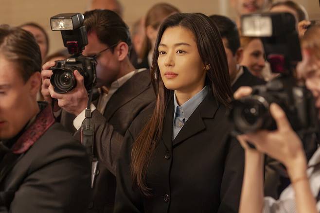 드라마 ‘북극성’의 한 장면. 월트디즈니 컴퍼니 코리아 제공