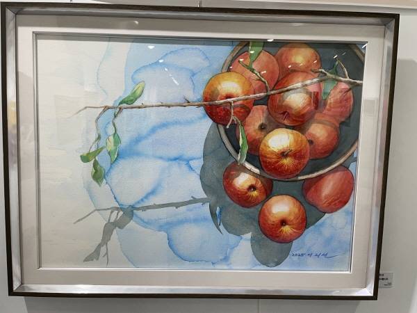 이외선 작 '사과-감사합니다'