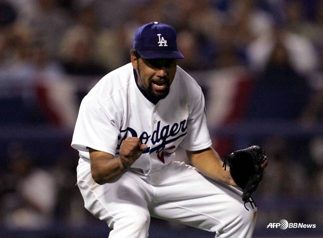 2004년 10월 지금은 고인이 된 호세 리마가 다저스 소속으로 완봉승을 거둔 뒤 기뻐하고 있는 모습. /AFPBBNews=뉴스1