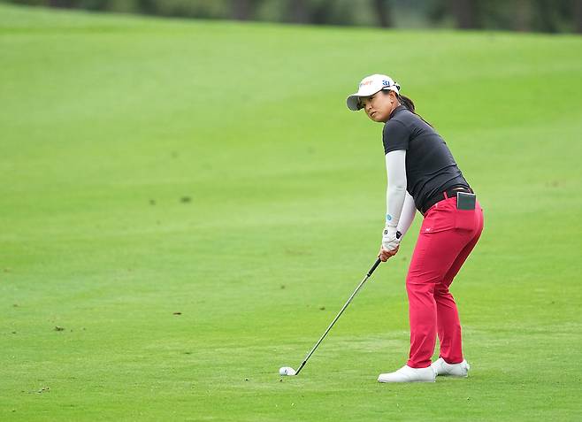 김세영이 19일 전남 해남군 파인비치 골프링크스에서 열린 LPGA 투어 BMW 레이디스 챔피언십 최종 라운드 1번 홀에서 두 번째 샷을 하고 있다. 대회조직위원회