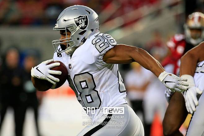 ▲ 36세 나이에 세상을 떠난 전 NFL 출신 선수 더그 마틴.