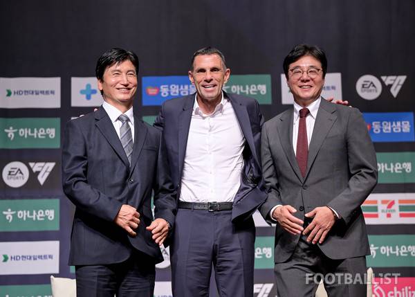 정정용 감독(김천 상무), 거스 포옛 감독(전북 현대), 황선홍 감독(대전 하나, 왼쪽부터). 서형권 기자