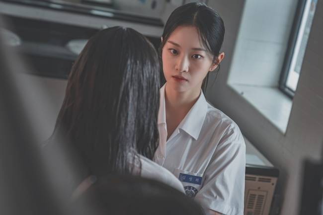 티빙 ‘친애하는 X’