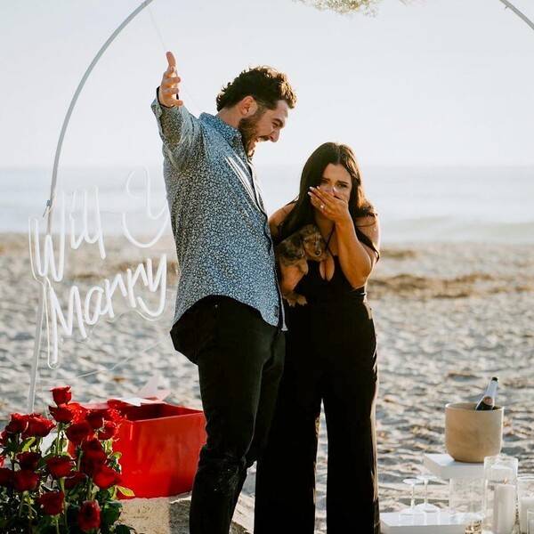 알렉스 베시아가 이제는 아내가 된 카일라와 모습을 LA다저스 공식 채널을 통해 공개했다. /사진=LA 다저스 공식 채널