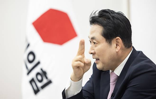 장동혁 국민의힘 대표는 지난 13일 “여당이 내란 특별재판부 설치를 강행한다면 이재명 정부의 가장 큰 아킬레스건이 될 것”이라고 말했다. 최기웅 기자