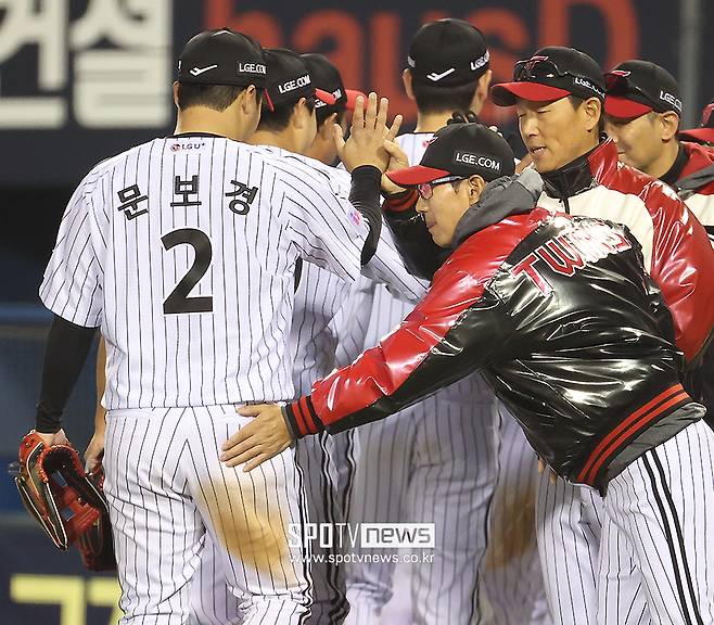 ▲ 문보경 염경엽 감독 ⓒ곽혜미 기자