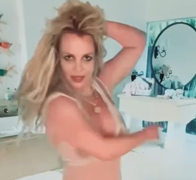 브리트니 스피어스가 SNS 올린 영상 갈무리. X