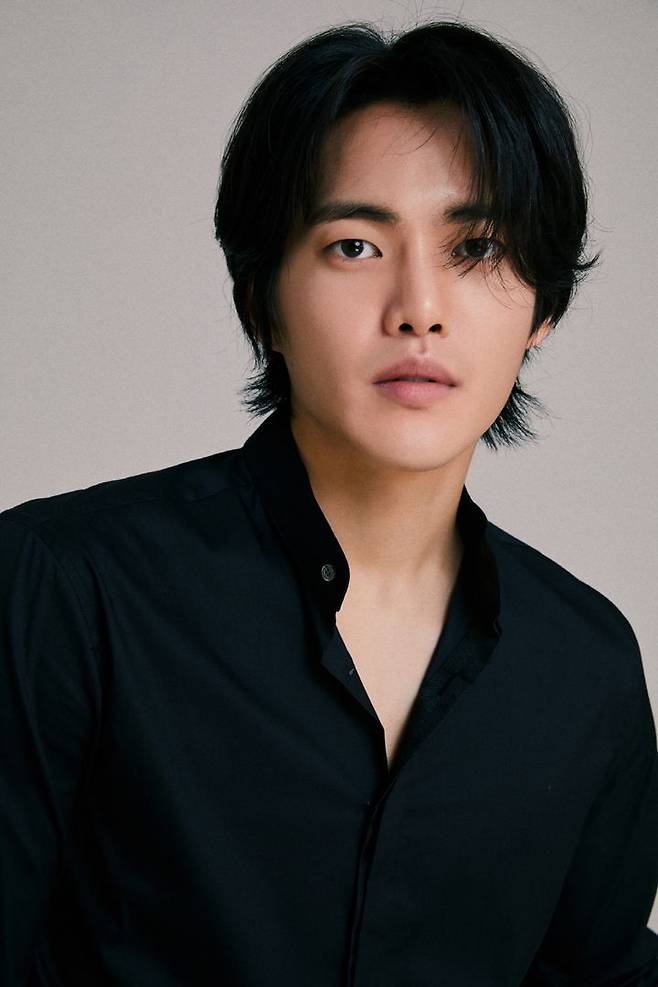 뮤지컬 '아몬드'에 곤이 역으로 출연 중인 배우 김건우. (사진=자이언엔터테인먼트 제공) *재판매 및 DB 금지