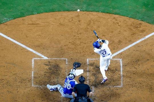 4안타 5볼넷으로 9출루를 펼친 오타니 쇼헤이