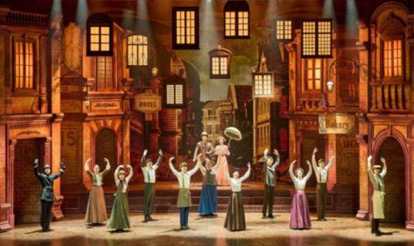 뮤지컬 ‘레드북’의 한 장면.(사진=HD아트센터).