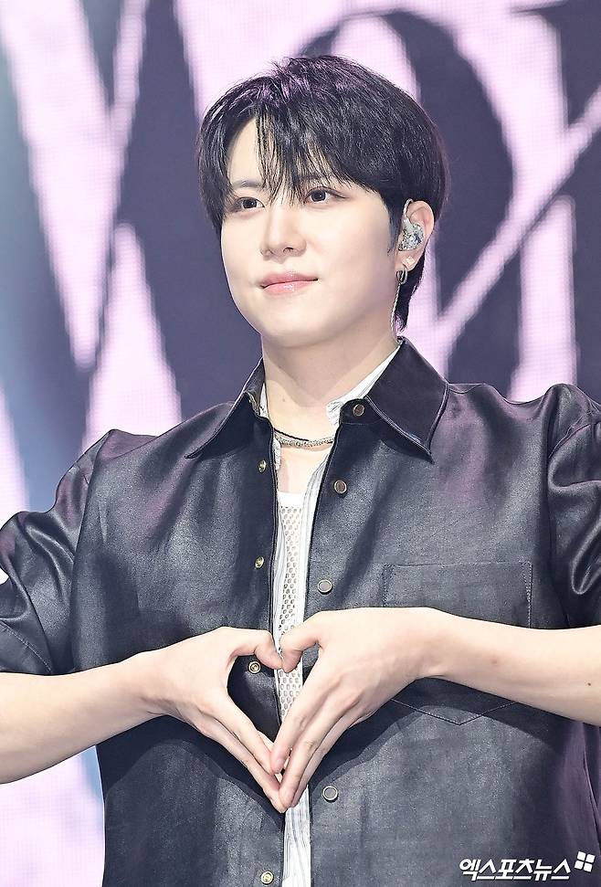 위아이 김동한.