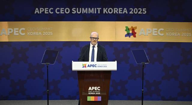 사이먼 밀너 메타 아시아태평양 공공정책 부사장이 29일 경북 경주 경주예술의전당에서 열린