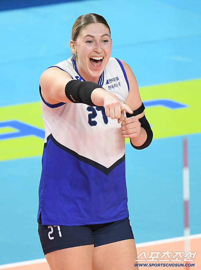 22일 인천 삼산월드체육관에서 열린 V리그 흥국생명-현대건설전. 현대건설 카리가 득점 후 환호하고 있다. 인천=정재근 기자 cjg@sportschosun.com/2025.10.22/