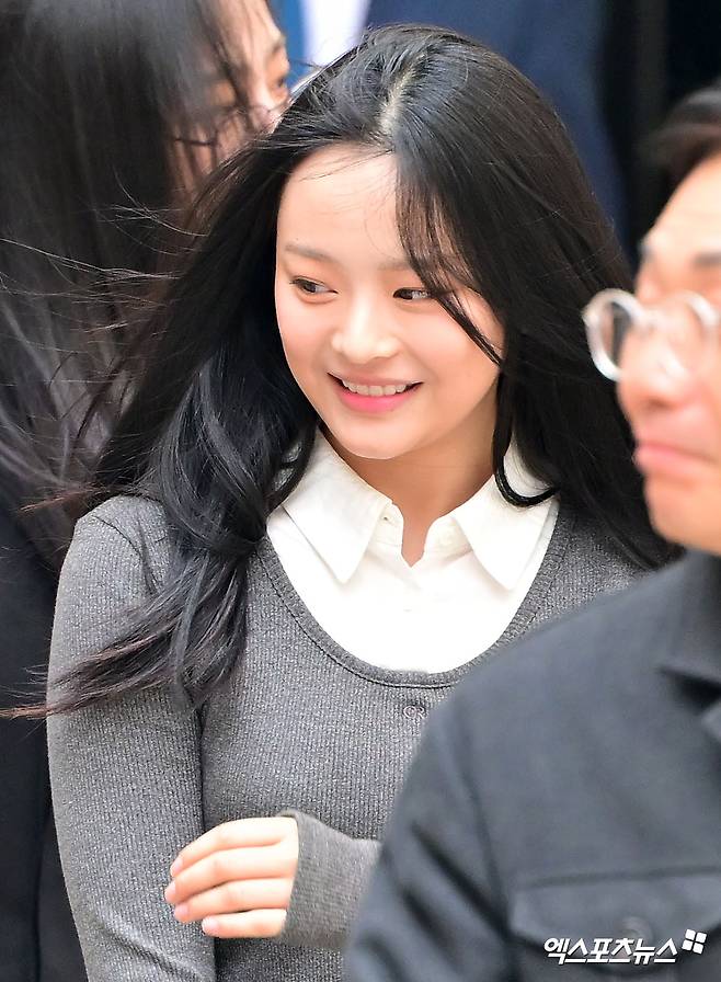 뉴진스 하니.