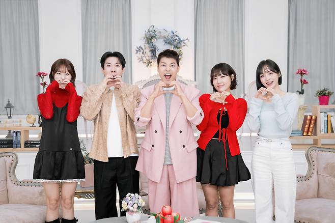 SBS Plus, Kstar ‘리얼 연애실험실 독사과’