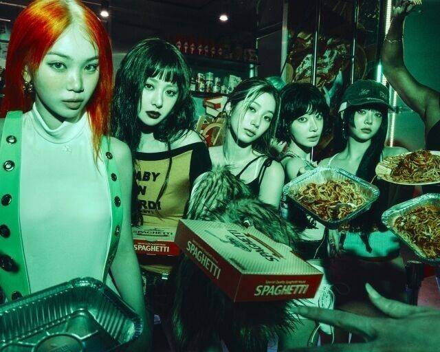 그룹 르세라핌 '스파게티' 콘셉트 포토 / 쏘스뮤직