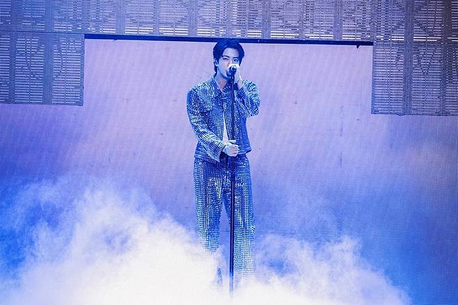 Concerto "#RUNSEOKJIN_EP.TOUR_ENCORE" do Jin do BTS. Foto | Big Hit Music