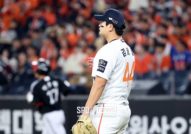 ▲ 시즌의 명과 암이 가장 극명하게 엇갈린 선수로 평가되는 김서현 ⓒ곽혜미 기자