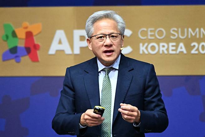 Jensen Huang, CEO of NVIDIA, delivers a keynote speech during a special session at the APEC CEO Summit Korea 2025, held at the Gyeongju Arts Center in Gyeongju, North Gyeongsang Province, on Friday. (Im Se-jun / The Korea Herald)