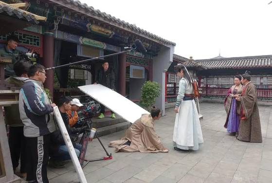 중국의 숏폼드라마 스튜디오. 사진 페이스북 캡처