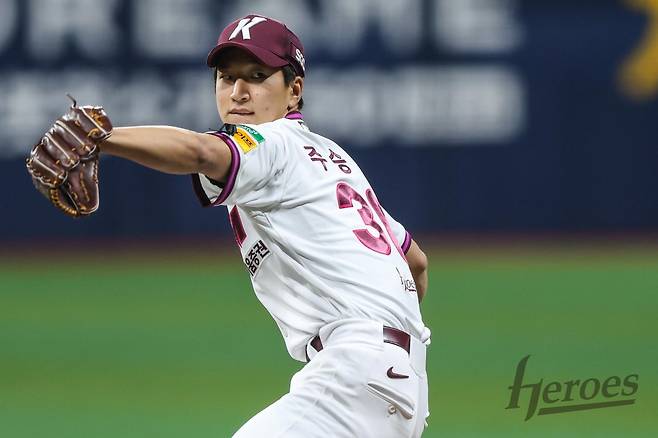 키움 주승우는 3일 논산훈련소를 통해 현역입대했다. 그는 8월 당한 부상으로 토미존 수술을 받은 이후 회복하고 있다. 사진제공|키움 히어로즈