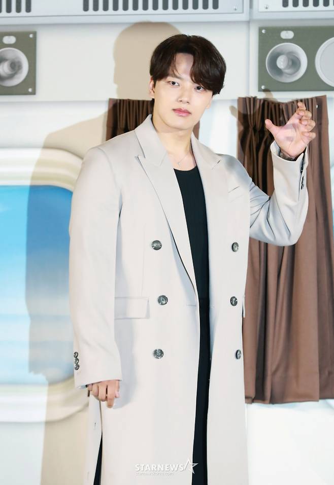 배우 여진구가 22일 오전 서울 CGV용산아이파크몰에서 진행된 영화 '하이재킹'(감독 김성한) 제작발표회에 참석해 포즈를 취하고 있다. 1971년 대한민국 상공, 여객기가 공중 납치되면서 벌어지는 극한의 상황을 담은 영화 ‘하이재킹’은 6월 21일 개봉한다. /2024.05.22 /사진=이동훈