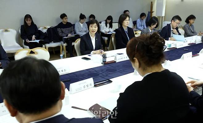 이스란 보건복지부 제1차관이 4일 제6차 장기요양위원회에 참석해 발언하고 있다. ⓒ보건복지부