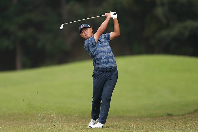 김시우가 지난달 26일 충남 천안시 우정힐스CC에서 열린 제네시스 챔피언십 최종 라운드 도중 5번 홀에서 두 번째 샷을 하고 있다. 게티이미지코리아