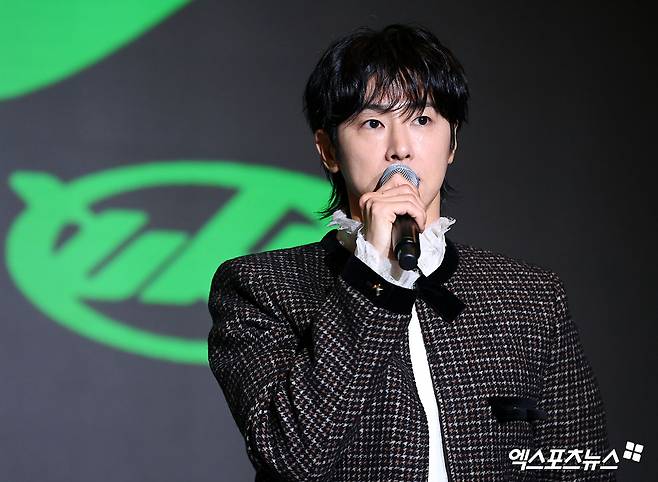 유노윤호.