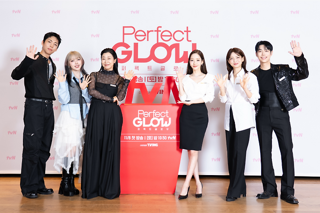 왼쪽부터 주종혁, 포니, 라미란, 박민영, 차홍, 레오제이.사진=tvN