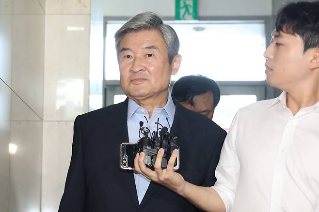 조태용 전 국가정보원장이 29일 오전 서울 서초구 '순직 해병 특검'(이명현 특별검사) 사무실에 피의자 신분으로 출석하고 있다. 2025.7.29/뉴스1