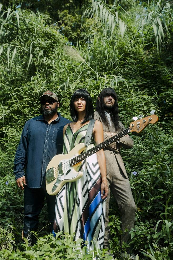 Khruangbin Press Photo Credit: Jackie Lee Young,